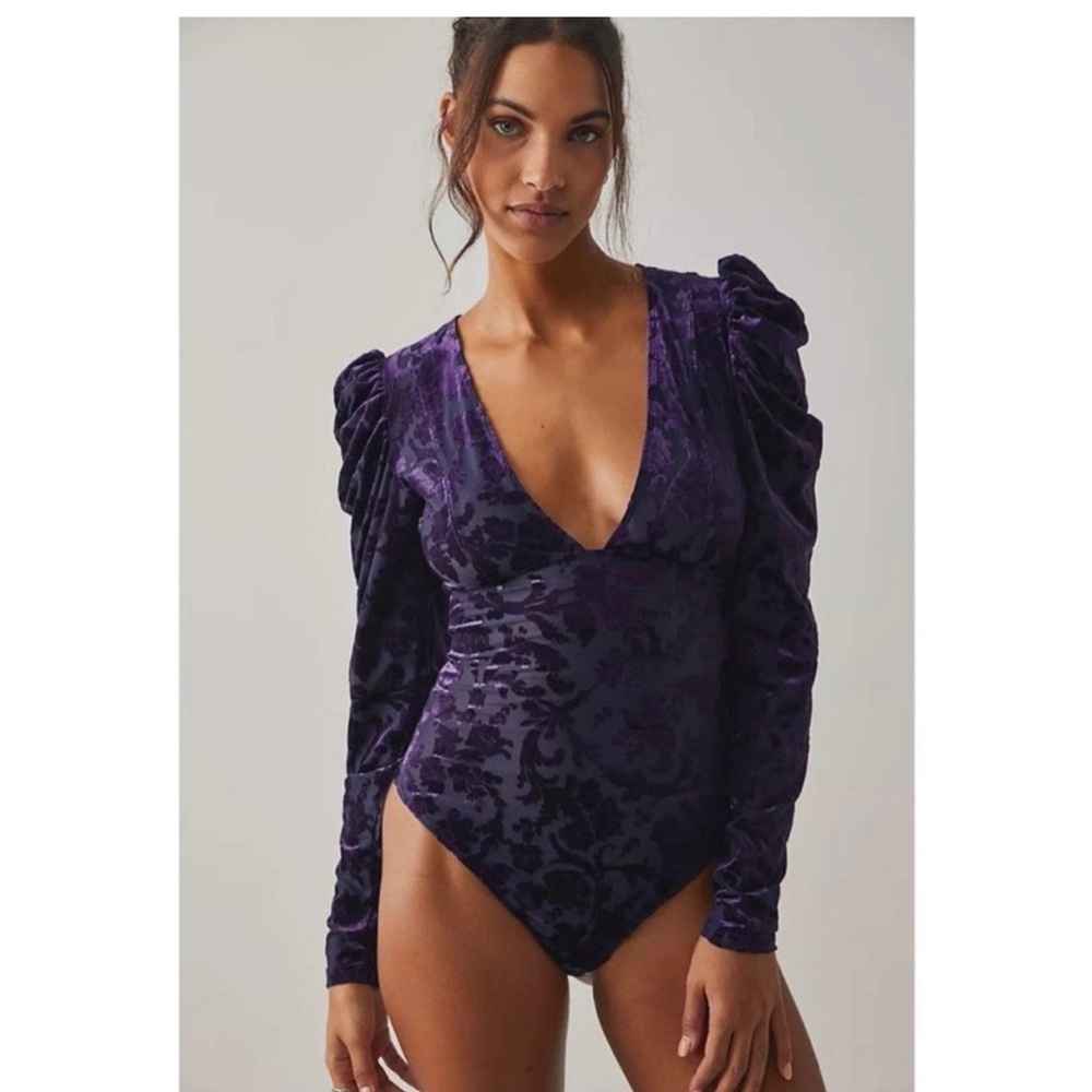FREE PEOPLE INTIMATELY MAGIC HOUR BODYSUIT XS/S NWT!! Fits small too! # 18